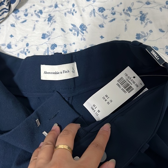 NWT abercrombie Tailored Wide Leg Pants size small short navy - Picture 6 of 7